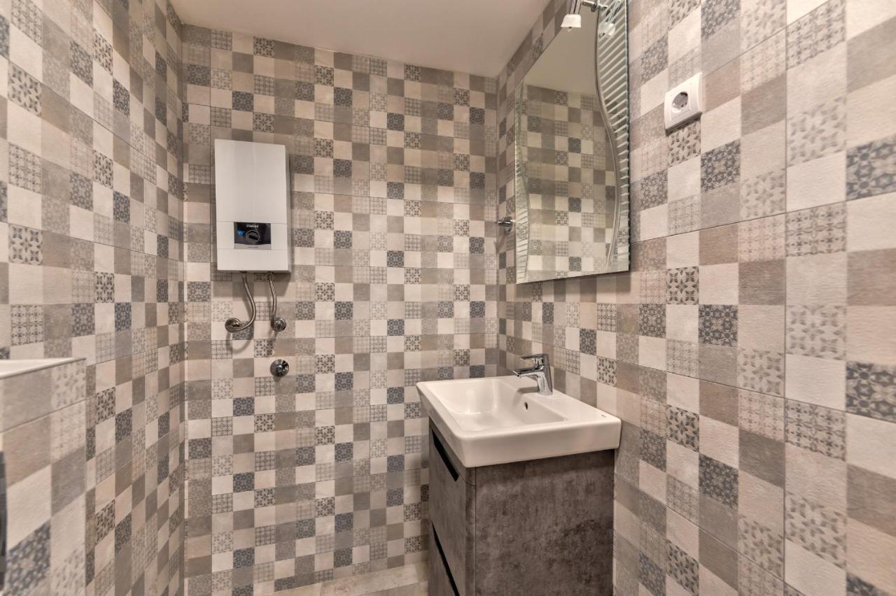 R3 Apartment *