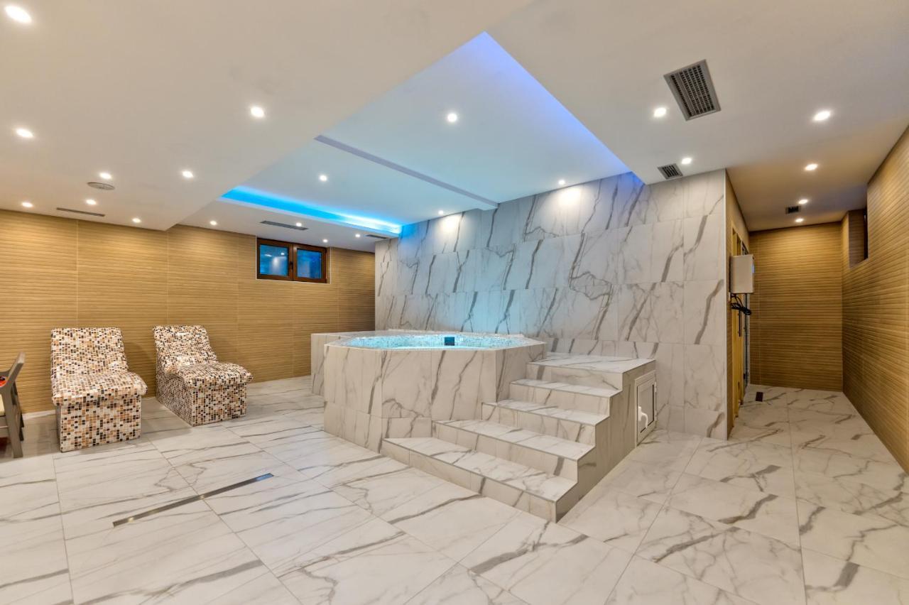 R3 Apartment